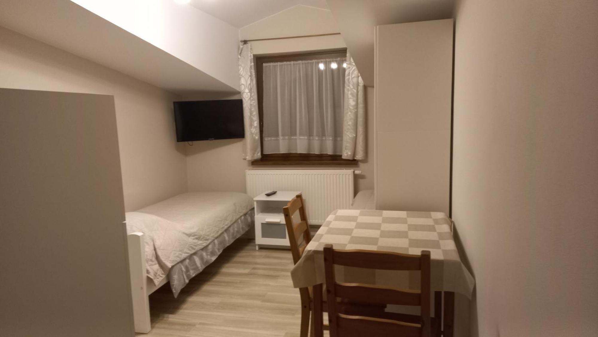 Apartamenty Warka Exterior photo