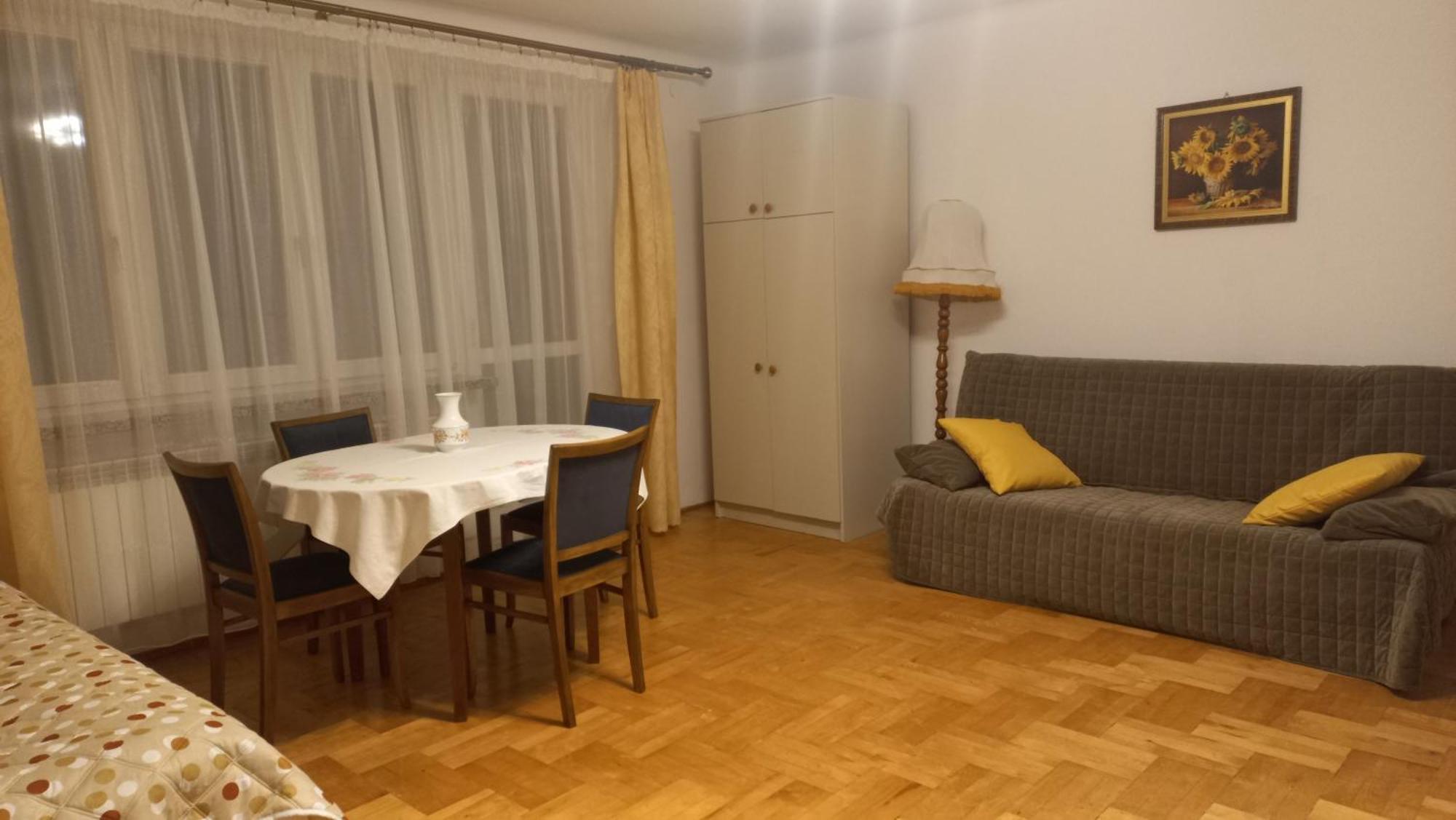Apartamenty Warka Exterior photo
